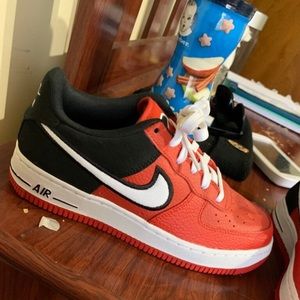 Size 7 woman/boys 5 red/black/white nike Air Force